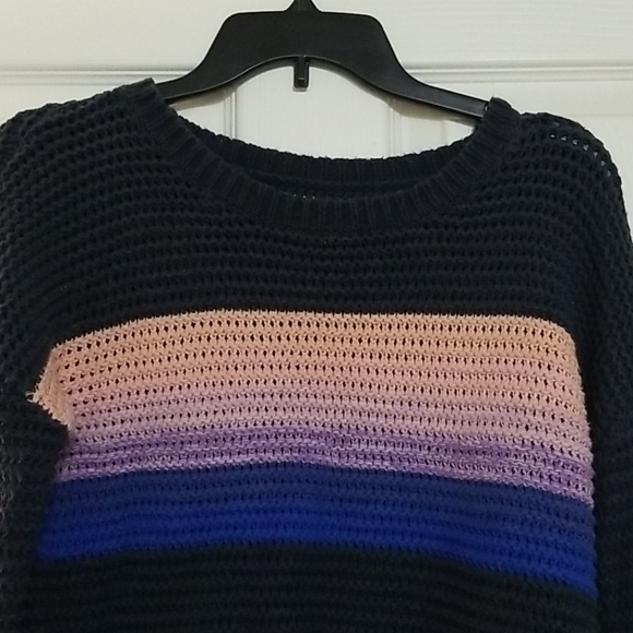 Aeropostale ~ Size Small! - Picture 3 of 4